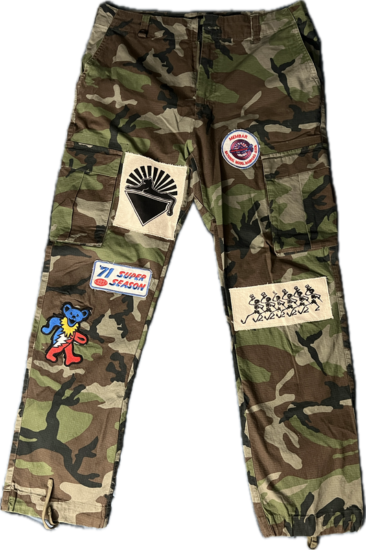 Nike SB camo pants with patches added size 32 Medium