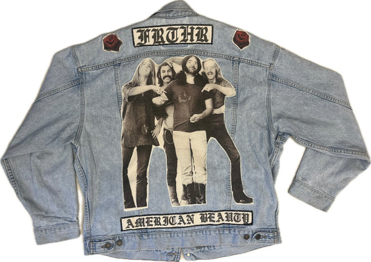 Vintage Levis American Beauty jacket with patches size XL