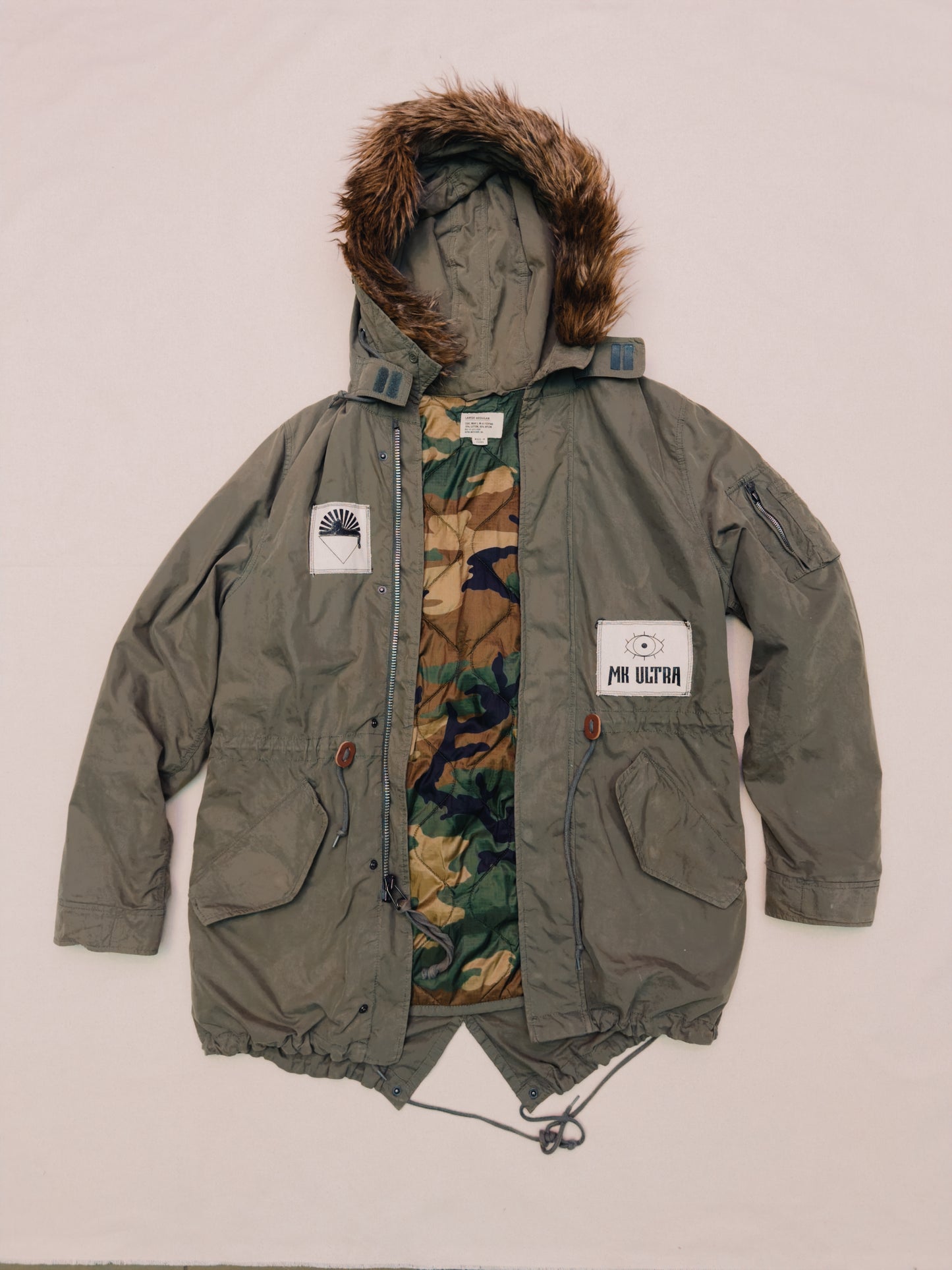 Alpha Industries parka with Further patches size Large Regular